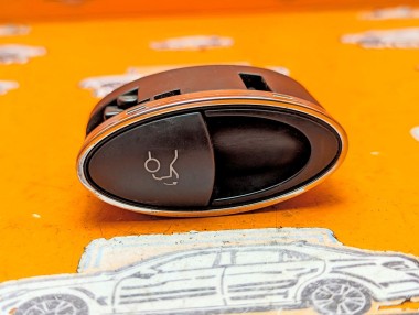 Кнопка открытия багажника MERCEDES-BENZ E-класс W211/S211 (2002 - 2006) — Разборка Мерседес