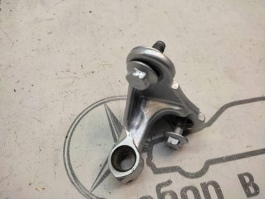 Петля двери MERCEDES-BENZ M-класс W164 (2005 - 2008) — Разборка Мерседес