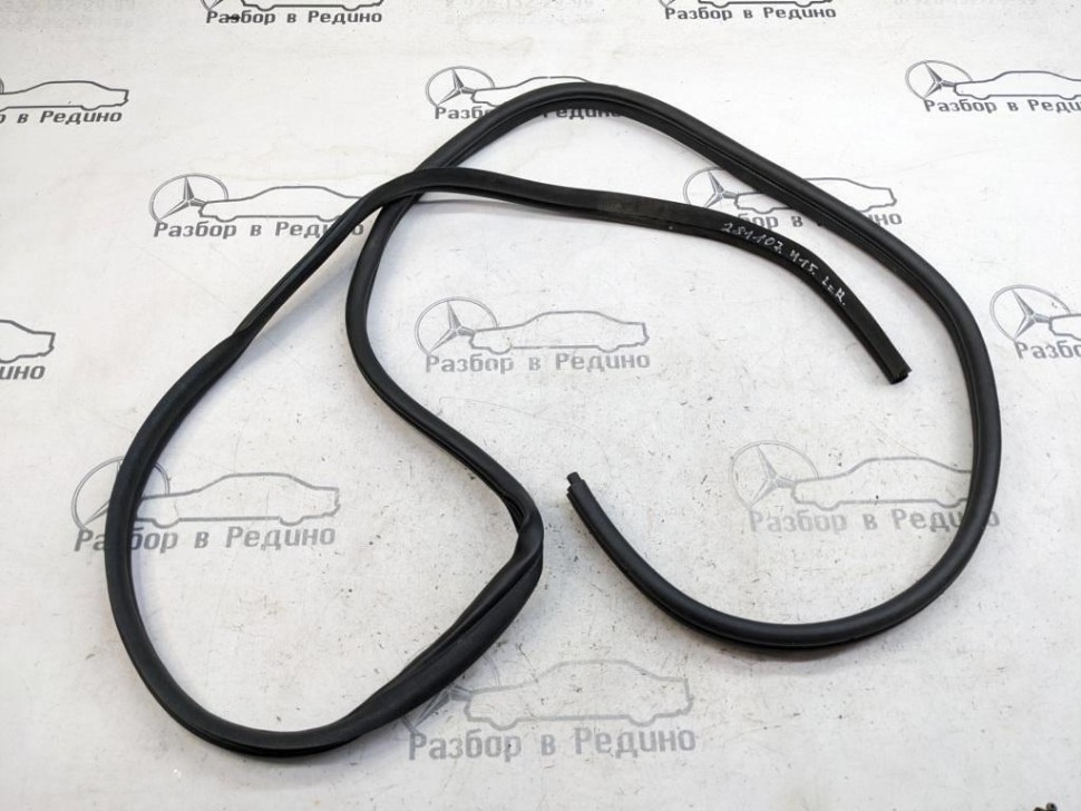 Уплотнитель дверного проема ( на кузове ) MERCEDES-BENZ Citan W415 (2012 - 2021) фото 1 — Разборка Мерседес