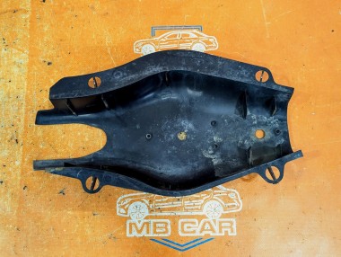 Кожух заднего рычага (лодки) MERCEDES-BENZ C-класс W204/S204 (2006 - 2011) — Разборка Мерседес