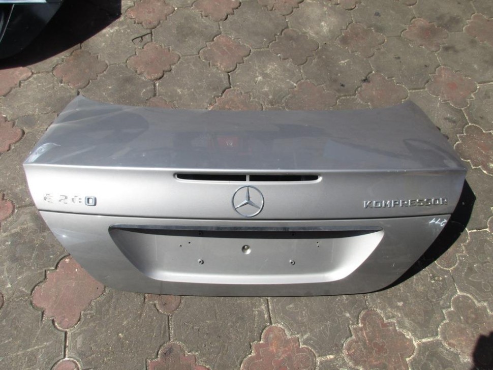 Крышка багажника MERCEDES-BENZ E-класс W211/S211 (2002 - 2006) фото 1 — Разборка Мерседес