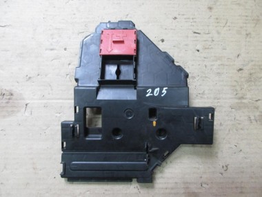 Крышка MERCEDES-BENZ C-класс W205/S205/C205/A205 (2014 - 2018) — Разборка Мерседес