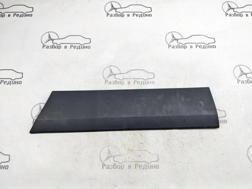 Молдинг двери MERCEDES-BENZ Sprinter W906 (2006 - 2019) фото 1 — Разборка Мерседес