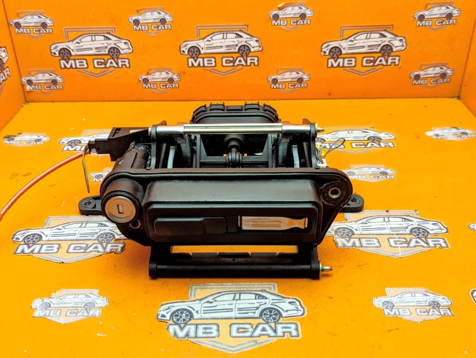 Ручка открытия багажника MERCEDES-BENZ S-класс W220 рестайлинг (2002 - 2005) фото 1 — Разборка Мерседес