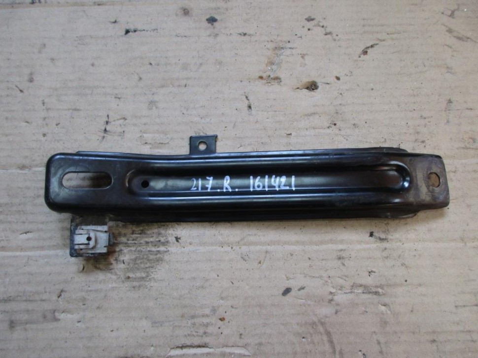 Кронштейн MERCEDES-BENZ S-класс W222/C217/A217 (2013 - 2017) фото 1 — Разборка Мерседес