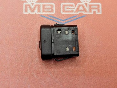 Кнопка корректора фар MERCEDES-BENZ Sprinter W901-905 (1995 - 2006) — Разборка Мерседес