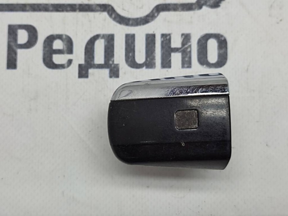 Крышка ручки двери MERCEDES-BENZ E-класс W210/S210 (1995 - 1999) фото 1 — Разборка Мерседес