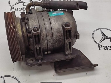 Компрессор кондиционера MERCEDES-BENZ Vito W638 (1996 - 2003) — Разборка Мерседес