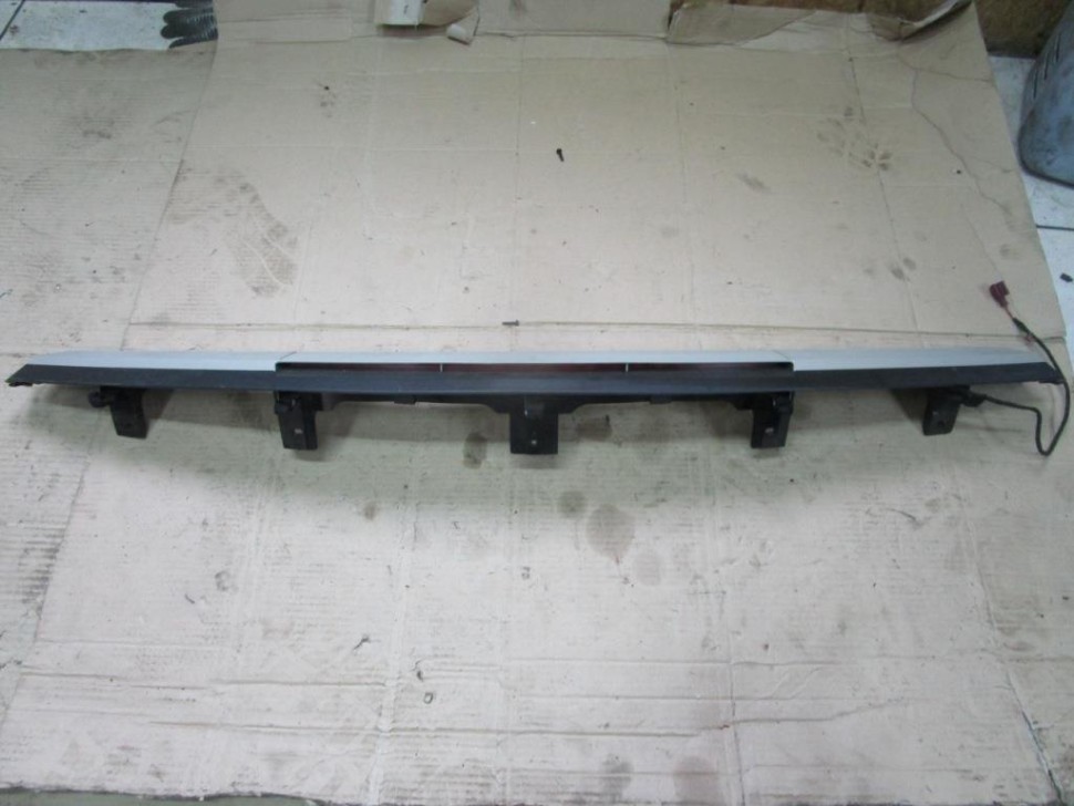 Накладка MERCEDES-BENZ C-класс W204/S204 (2006 - 2011) фото 1 — Разборка Мерседес