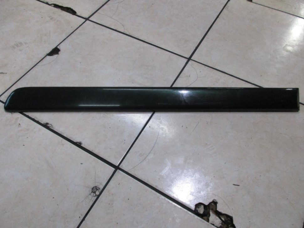 Молдинг двери MERCEDES-BENZ M-класс W163 (1997 - 2001) фото 1 — Разборка Мерседес