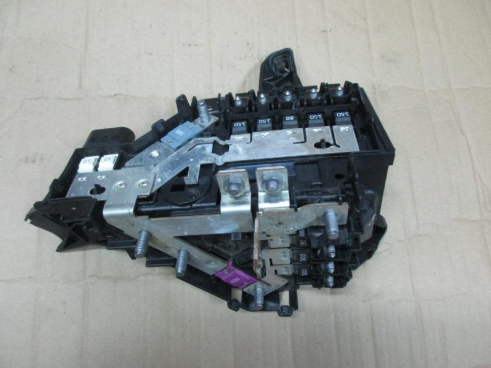 Блок предохранителей MERCEDES-BENZ E-класс W213/S213/C238/A238 (2016 - 2021) фото 1 — Разборка Мерседес