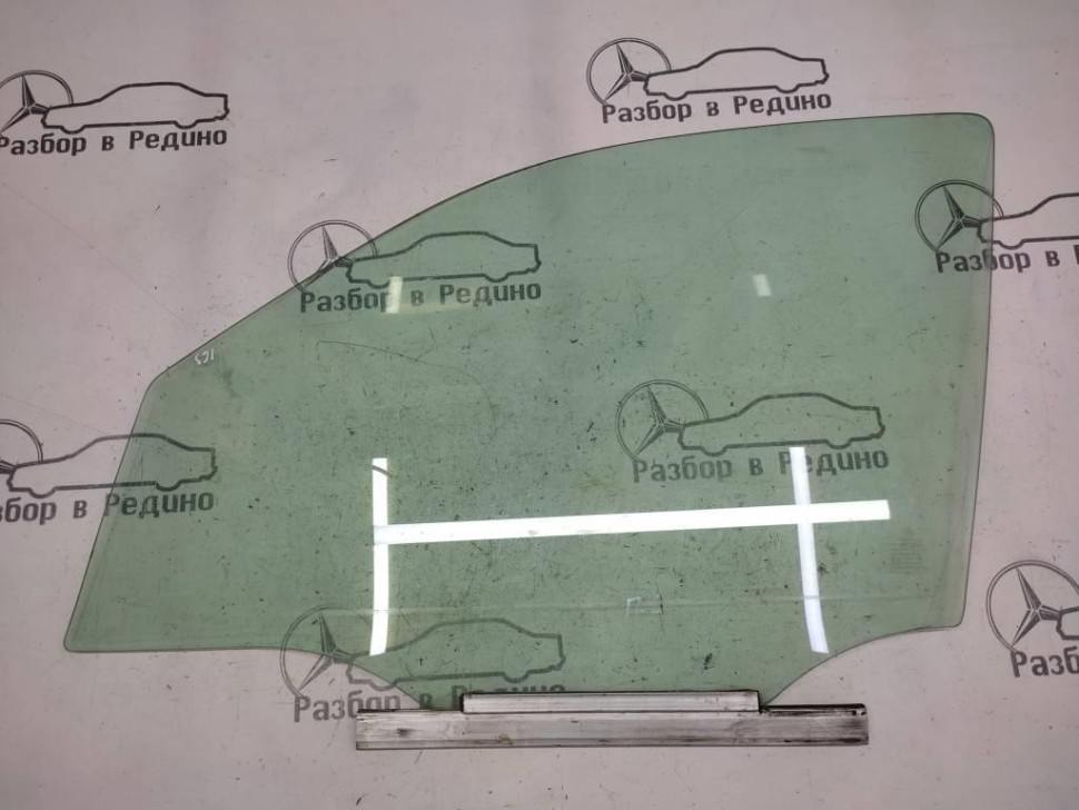 Стекло переднее левое MERCEDES-BENZ M-класс W163 (1997 - 2001) фото 1 — Разборка Мерседес