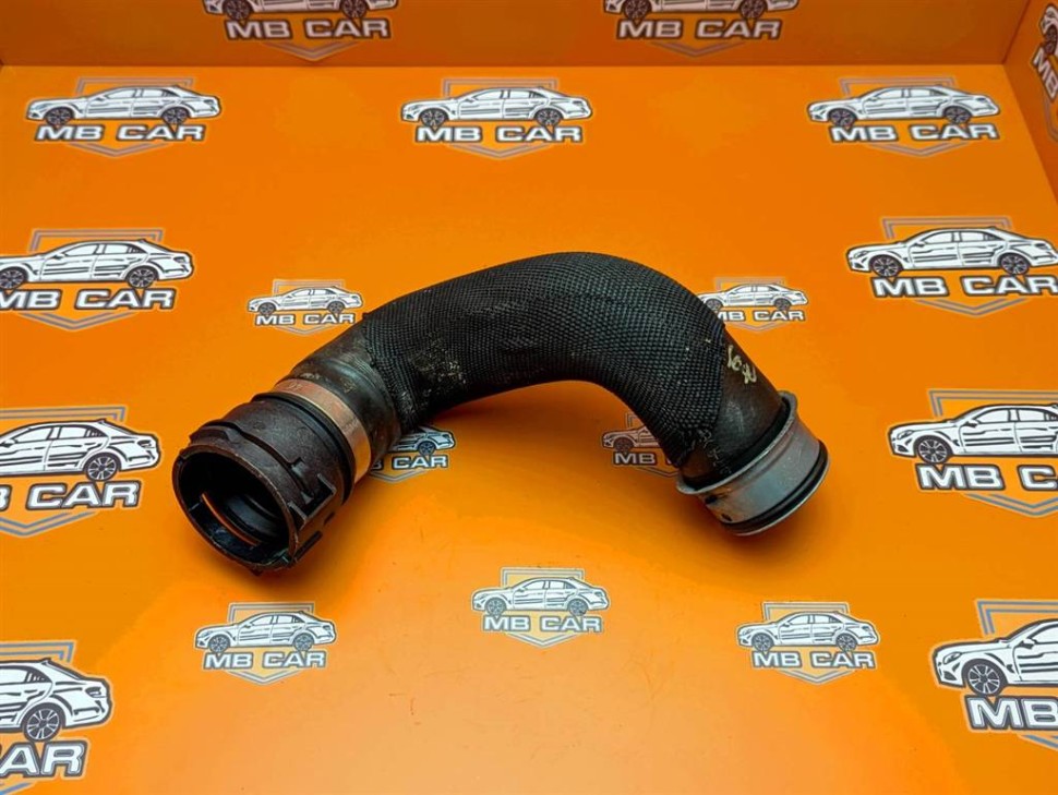 Патрубок радиатора MERCEDES-BENZ GLE-класс AMG W166 (2015 - 2019) фото 1 — Разборка Мерседес
