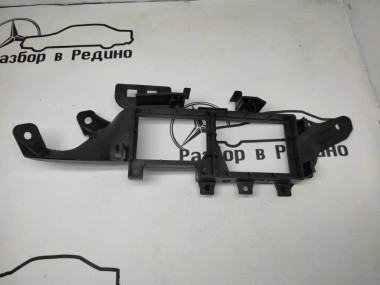 Кронштейн блока предохранителей MERCEDES-BENZ GL-класс X164 (2006 - 2009) — Разборка Мерседес