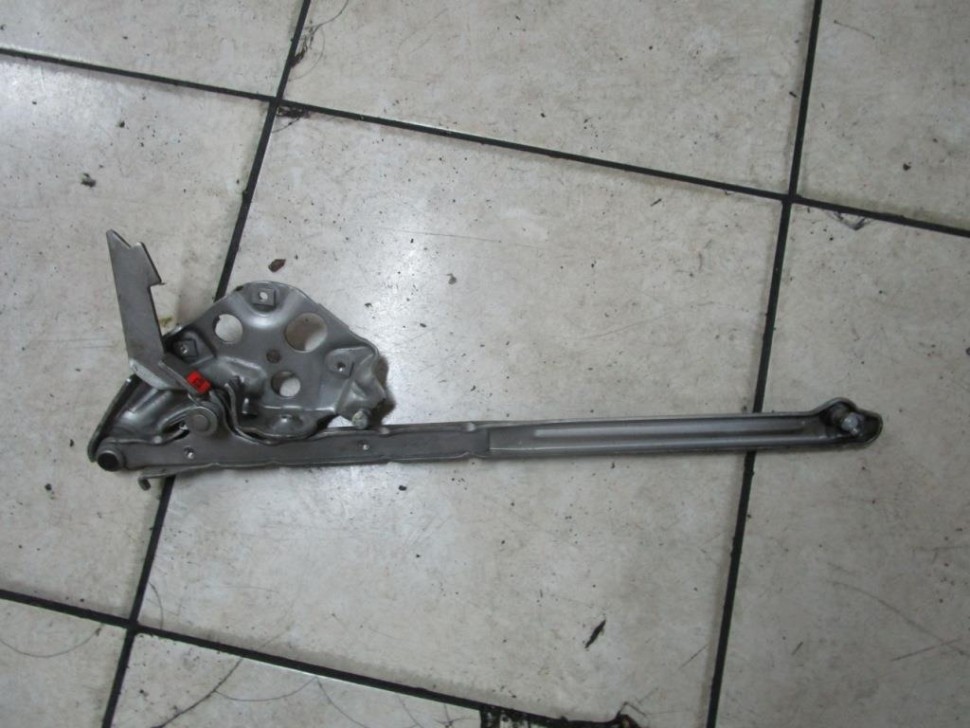 Петля капота MERCEDES-BENZ E-класс W210/S210 рестайлинг (1999 - 2003) фото 1 — Разборка Мерседес