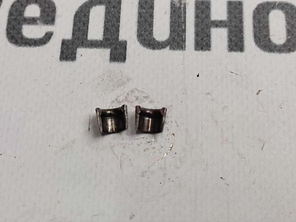 Сухарь клапана ГРМ MERCEDES-BENZ S-класс W221 (2005 - 2009) фото 1 — Разборка Мерседес