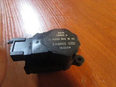 Сервоприводы печки MERCEDES-BENZ E-класс W211/S211 (2002 - 2006) — Разборка Мерседес