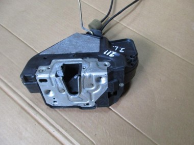 Замок двери задней левой MERCEDES-BENZ E-класс W211/S211 (2002 - 2006) — Разборка Мерседес