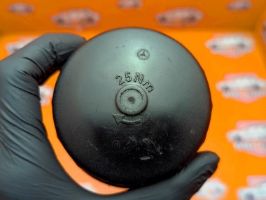 Крышка масляного фильтра MERCEDES-BENZ Vito W638 (1996 - 2003) — Разборка Мерседес