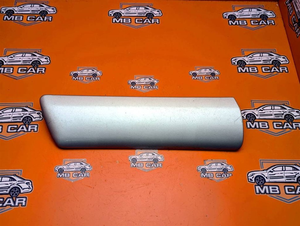 Молдинг крыла левый MERCEDES-BENZ E-класс W210/S210 (1995 - 1999) фото 1 — Разборка Мерседес