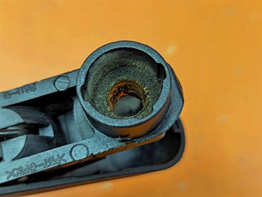 Поводок дворников MERCEDES-BENZ C-класс W204/S204/С204 рестайлинг (2011 - 2015) — Разборка Мерседес