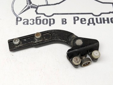 Ролик сдвижной двери MERCEDES-BENZ V-класс W639 (2003 - 2014) — Разборка Мерседес