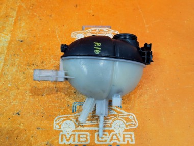 Бачок расширительный MERCEDES-BENZ C-класс W204/S204 (2006 - 2011) — Разборка Мерседес