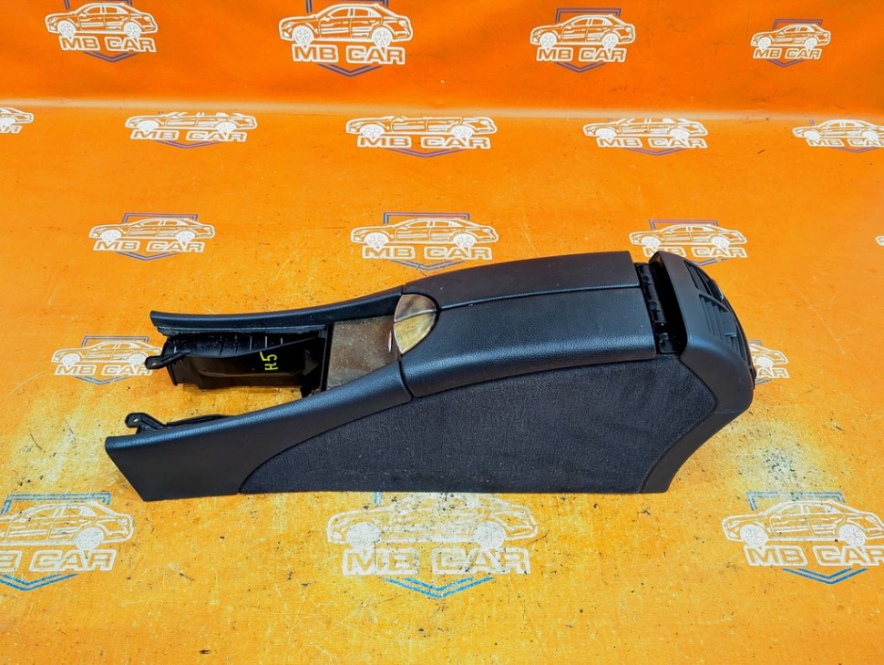 Подлокотник MERCEDES-BENZ E-класс W211/S211 (2002 - 2006) фото 1 — Разборка Мерседес