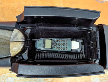 Подлокотник MERCEDES-BENZ E-класс W211/S211 (2002 - 2006) — Разборка Мерседес