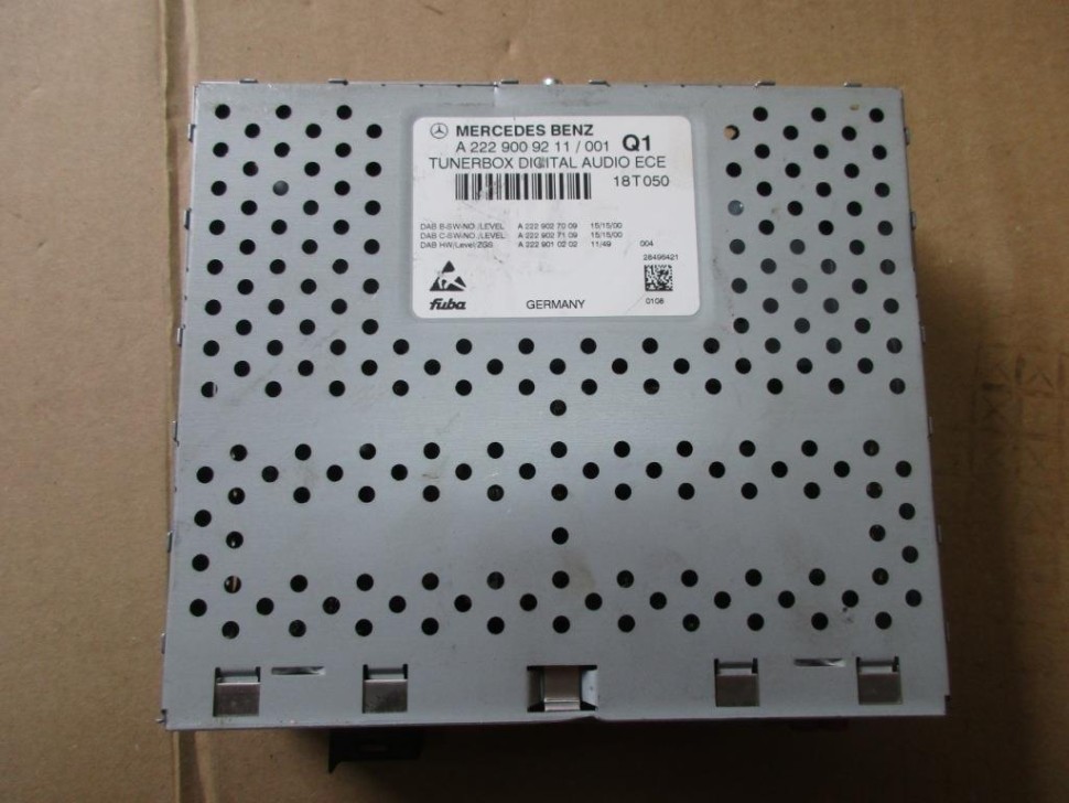 ТВ-Тюнер MERCEDES-BENZ GLE-класс Coupe C292 (2015 - 2019) фото 1 — Разборка Мерседес