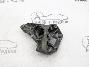 Лапа левая MERCEDES-BENZ E-класс W211/S211 (2002 - 2006) — Разборка Мерседес