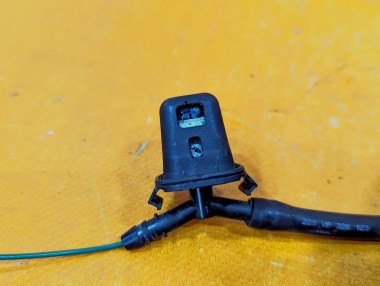 Форсунка омывателя лобового стекла MERCEDES-BENZ GLE-класс W166 (2015 - 2018) — Разборка Мерседес