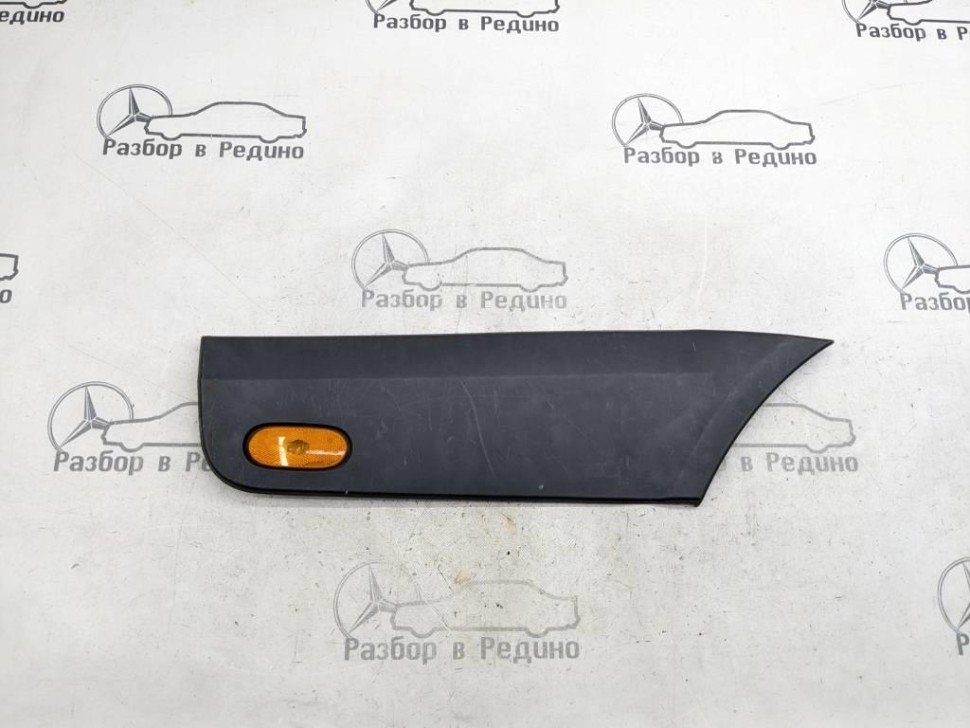 Молдинг крыла правый MERCEDES-BENZ Sprinter W906 (2006 - 2019) фото 1 — Разборка Мерседес