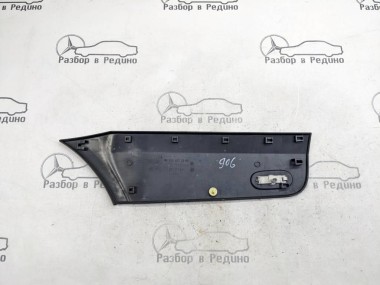 Молдинг крыла правый MERCEDES-BENZ Sprinter w906 — Разборка Мерседес