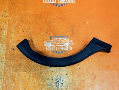 Накладка петли багажника MERCEDES-BENZ E-класс W210/S210 (1995 - 1999) — Разборка Мерседес