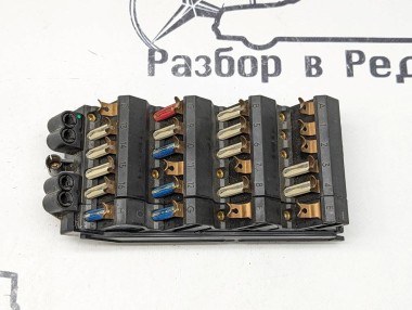 Блок предохранителей MERCEDES-BENZ W124 W124/S124/C124/A124 (1984 - 1993) — Разборка Мерседес