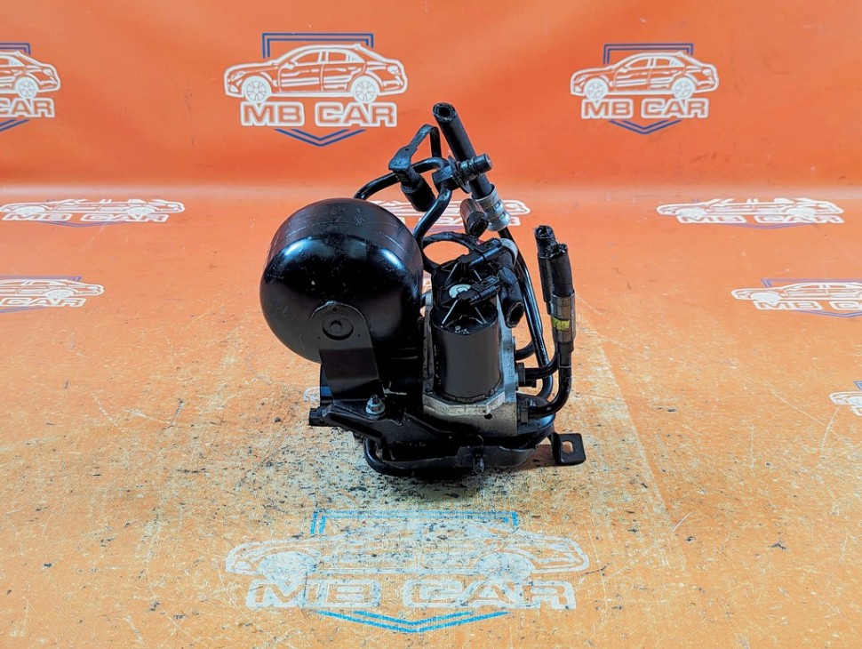 Блок клапанов гидроподвески MERCEDES-BENZ SL-класс R230 (2001 - 2006) фото 1 — Разборка Мерседес