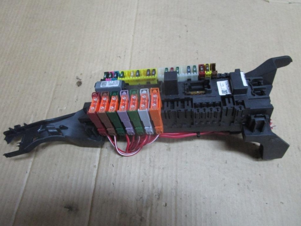 Блок предохранителей MERCEDES-BENZ GLE-класс AMG Coupe C292 (2015 - 2019) фото 1 — Разборка Мерседес