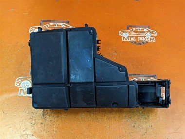 Корпус блока предохранителей MERCEDES-BENZ M-класс W163 рестайлинг (2001 - 2005) — Разборка Мерседес