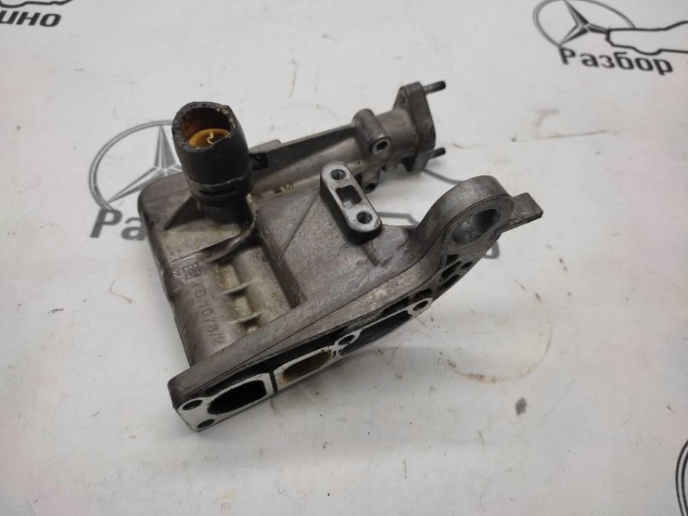 Фланец системы охлаждения MERCEDES-BENZ Vito W638 (1996 - 2003) фото 1 — Разборка Мерседес