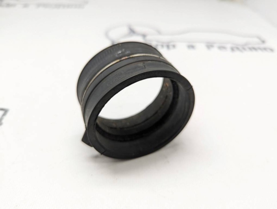 Патрубок воздушный MERCEDES-BENZ E-класс W211/S211 (2002 - 2006) фото 1 — Разборка Мерседес