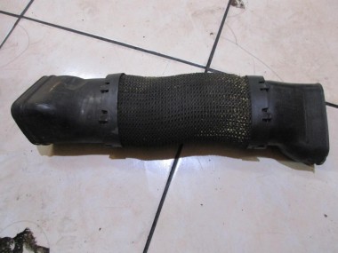 Патрубок воздушный MERCEDES-BENZ E-класс W211/S211 рестайлинг (2006 - 2009) — Разборка Мерседес