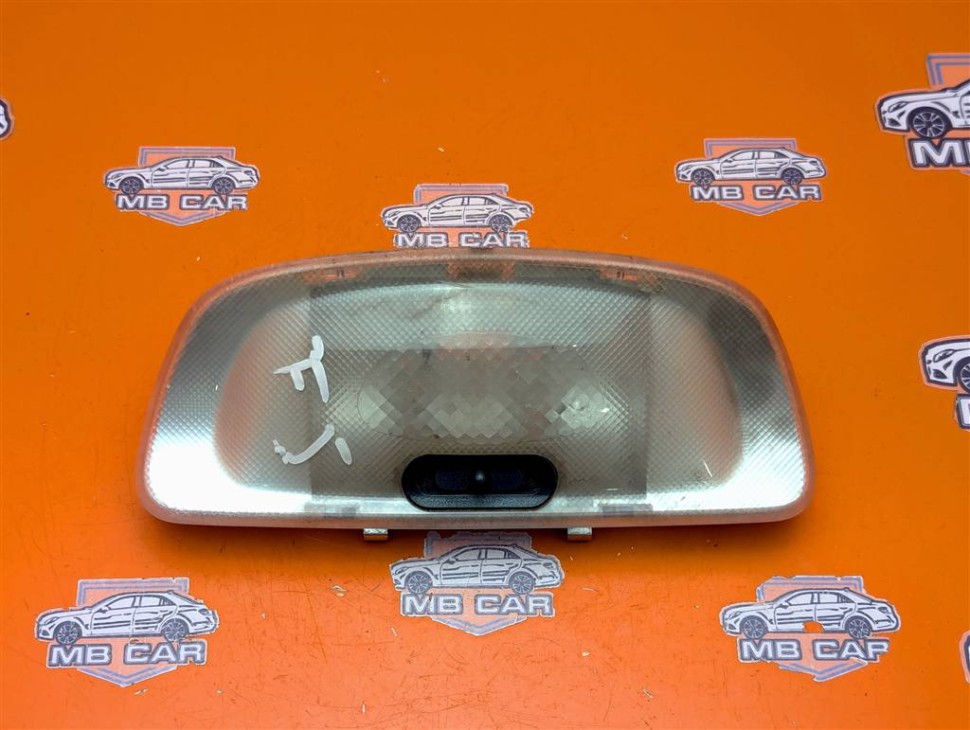 Плафон салона MERCEDES-BENZ Vito W638 (1996 - 2003) фото 1 — Разборка Мерседес