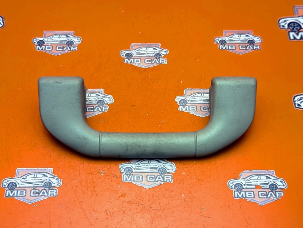 Ручка потолка MERCEDES-BENZ C-класс W204/S204 (2006 - 2011) фото 1 — Разборка Мерседес