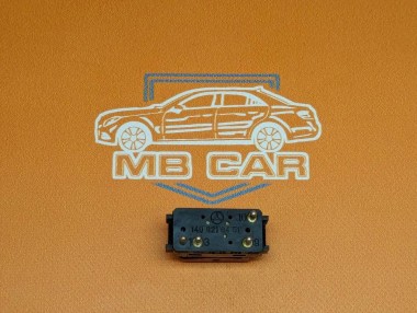 Кнопка аварийной сигнализации MERCEDES-BENZ S-класс W140 рестайлинг (1994 - 1999) — Разборка Мерседес