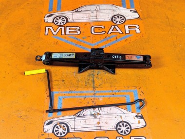 Домкрат MERCEDES-BENZ B-класс W245 (2005 - 2009) B 180 2.0 CDI CVT (109 л.с.) &mdash; Разборка Мерседес