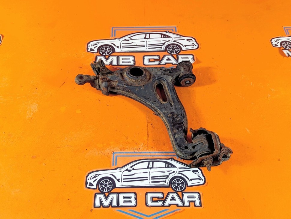 Рычаг передний нижний левый MERCEDES-BENZ C-класс W202/S202 (1993 - 1997) фото 1 &mdash; Разборка Мерседес