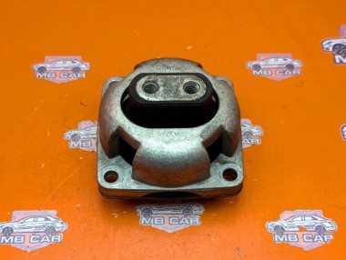 Опора КПП MERCEDES-BENZ M-класс W164 (2005 - 2008) — Разборка Мерседес