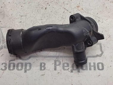 Фланец системы охлаждения MERCEDES-BENZ C-класс W204/S204 (2006 - 2011) — Разборка Мерседес