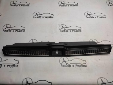 Накладка замка багажника MERCEDES-BENZ GLC-класс X253 (2015 - 2019) — Разборка Мерседес